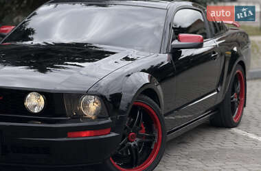 Купе Ford Mustang 2007 в 