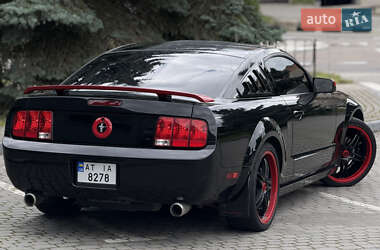 Купе Ford Mustang 2007 в 