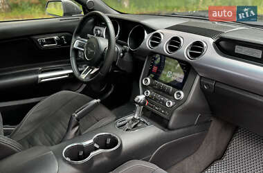 Купе Ford Mustang 2016 в 