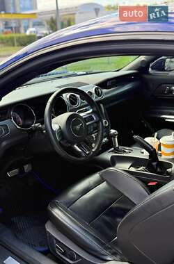 Купе Ford Mustang 2016 в 