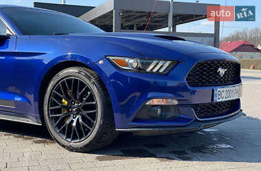 Купе Ford Mustang 2016 в 