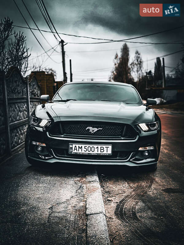 Купе Ford Mustang 2015 в Бердичеве