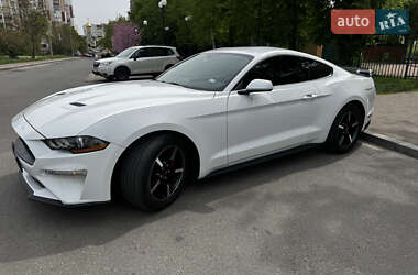Купе Ford Mustang 2019 в Києві