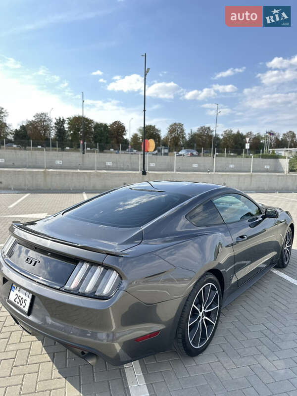 Купе Ford Mustang 2016 в Киеве фото 5 Купе Ford Mustang 2016 в Киеве