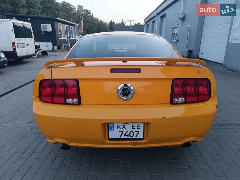 Купе Ford Mustang 2008 в Броварах