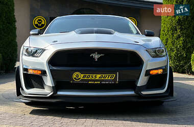 Купе Ford Mustang 2016 в 