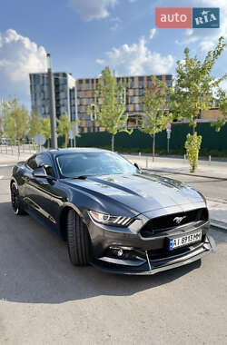 Купе Ford Mustang 2016 в 