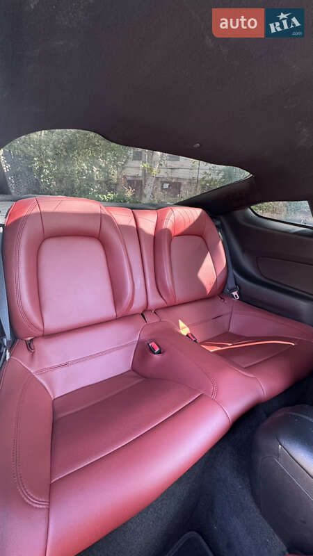 Купе Ford Mustang 2017 в Львове