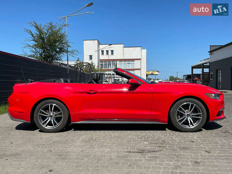 Кабриолет Ford Mustang 2015 в Ковеле