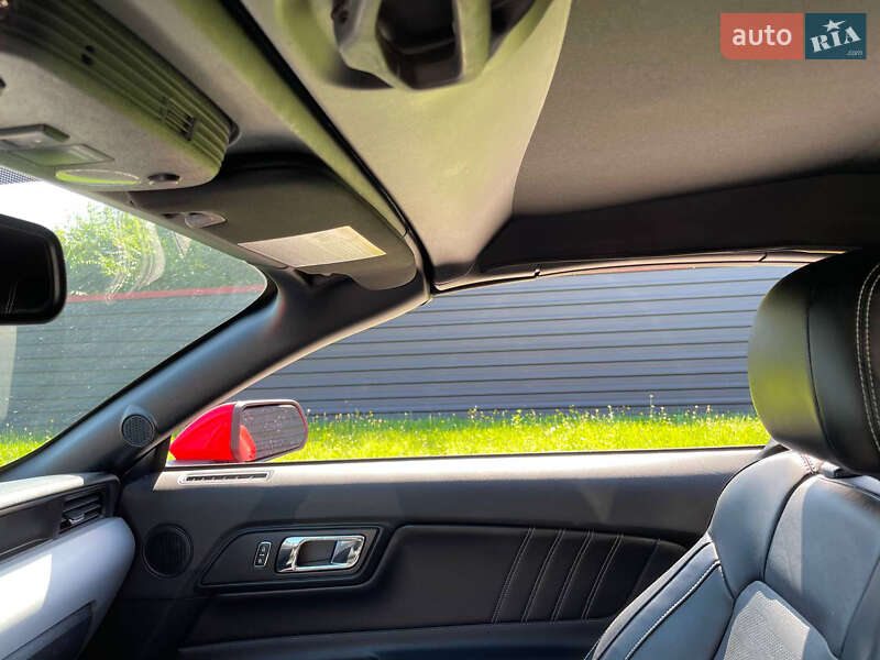 Кабриолет Ford Mustang 2015 в Ковеле