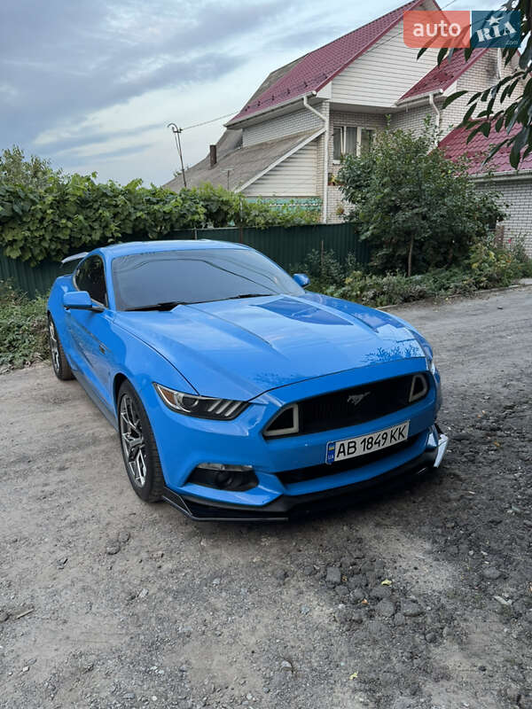 Купе Ford Mustang 2017 в Вінниці