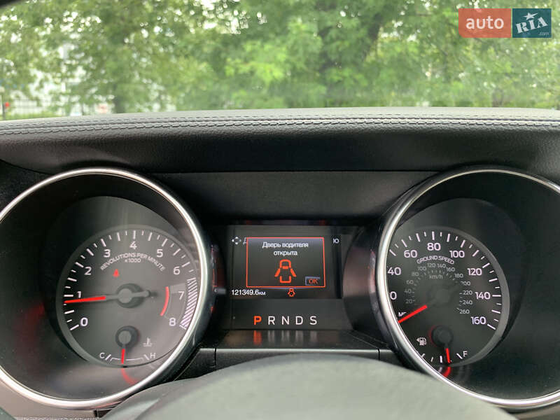 Кабріолет Ford Mustang 2019 в Києві