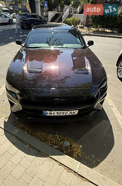 Купе Ford Mustang 2022 в 