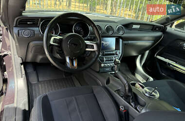 Купе Ford Mustang 2022 в 