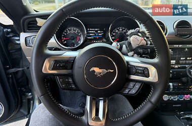 Купе Ford Mustang 2015 в 