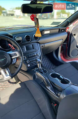 Купе Ford Mustang 2016 в Тульчине