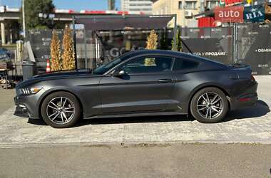 Купе Ford Mustang 2016 в 