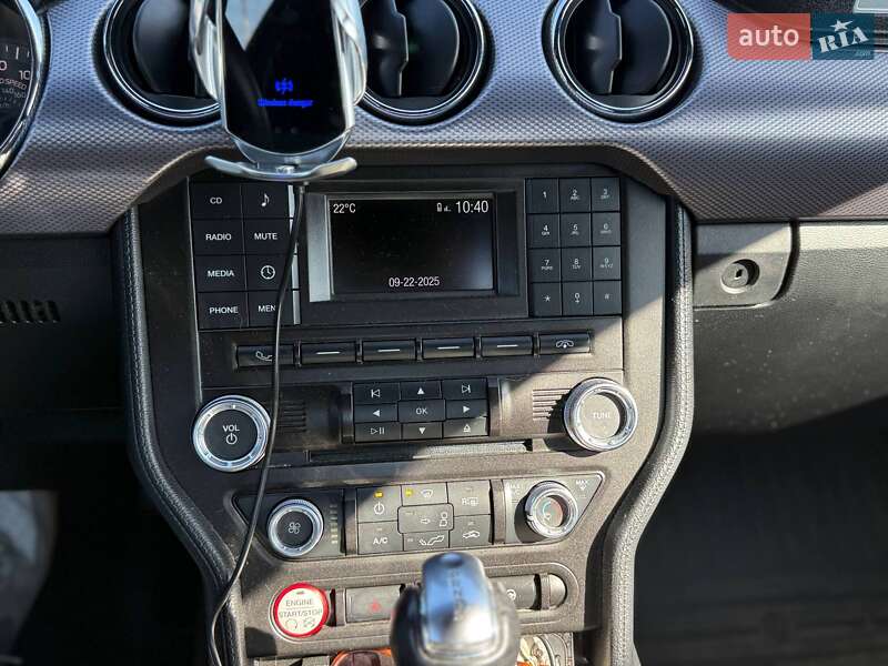 Купе Ford Mustang 2016 в Киеве фото 24 Купе Ford Mustang 2016 в Киеве