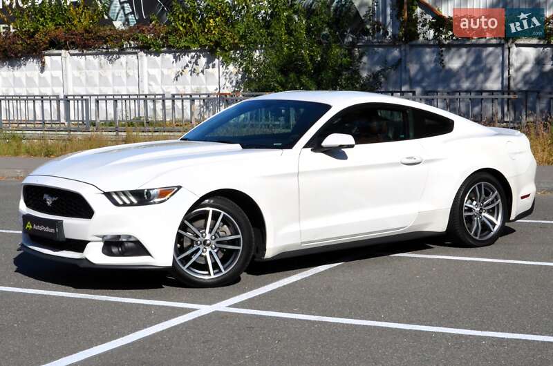 Купе Ford Mustang 2017 в Киеве