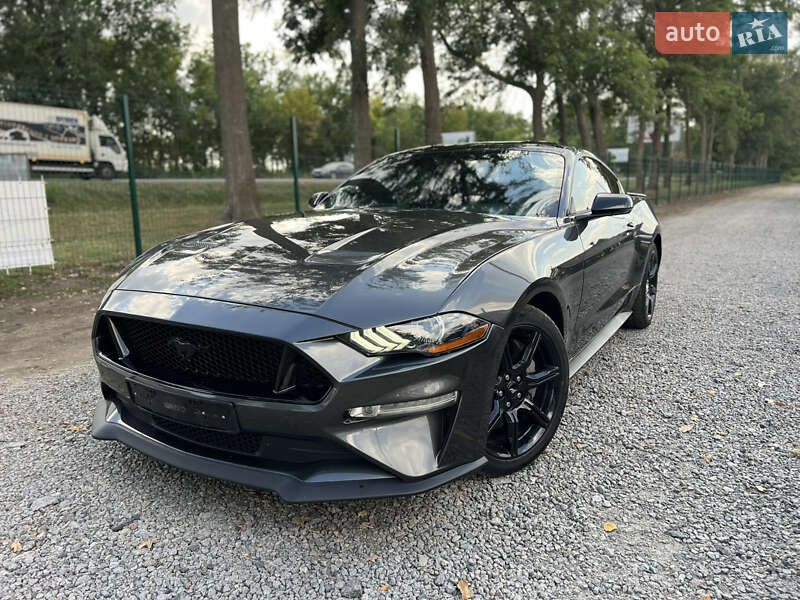 Купе Ford Mustang 2019 в 