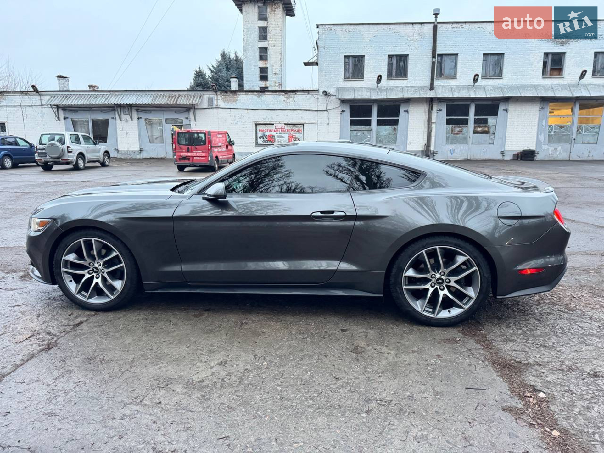 2015 Ford Mustang - мініатюра 8