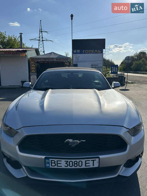 Кабріолет Ford Mustang 2015 в Корсунь-Шевченківському фото 3 Кабріолет Ford Mustang 2015 в Корсунь-Шевченківському