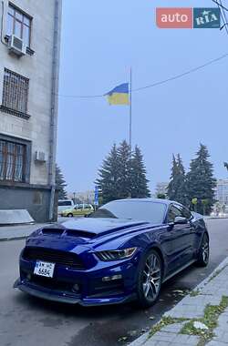 Купе Ford Mustang 2015 в Житомире