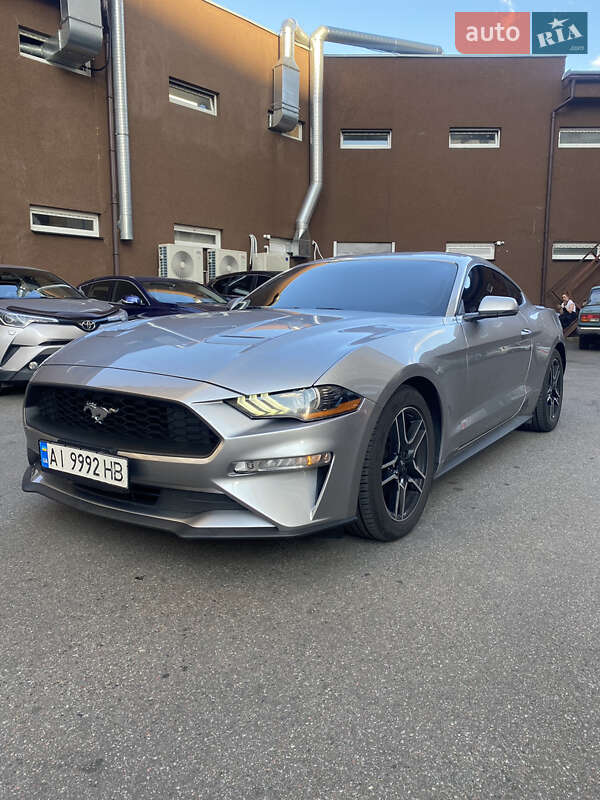 Купе Ford Mustang 2019 в 
