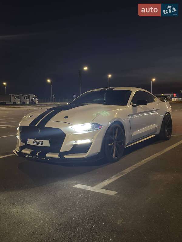 Купе Ford Mustang 2018 в Днепре