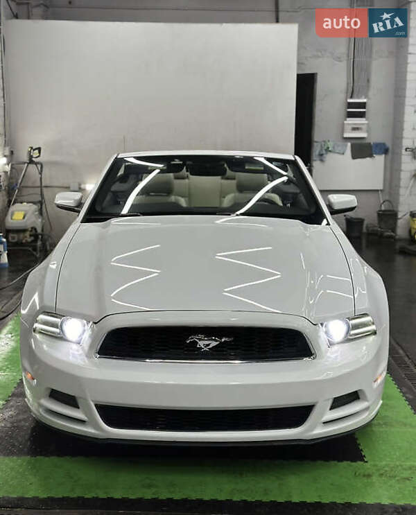Ford Mustang 2014