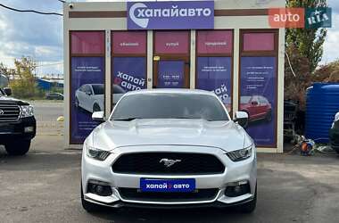 Купе Ford Mustang 2016 в 