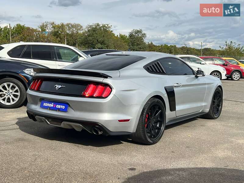 Купе Ford Mustang 2016 в Одесі фото 5 Купе Ford Mustang 2016 в Одесі