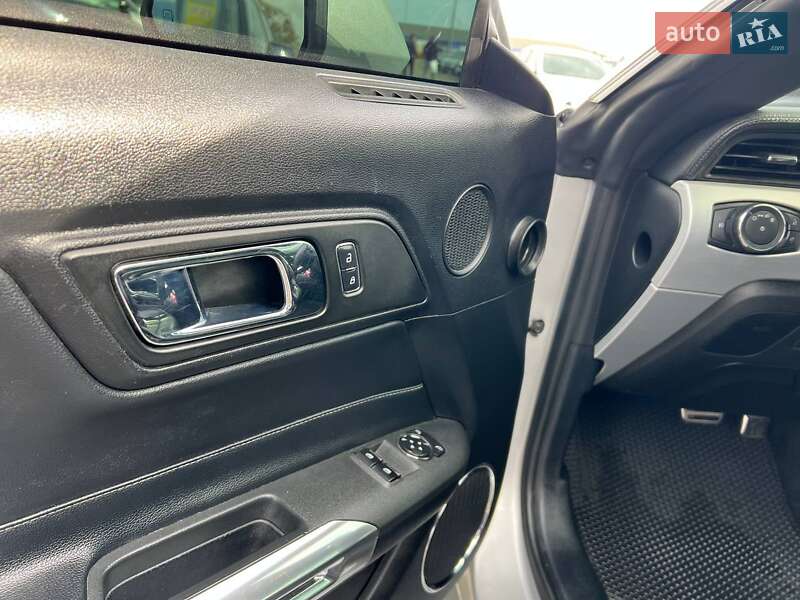Купе Ford Mustang 2016 в Одесі фото 9 Купе Ford Mustang 2016 в Одесі