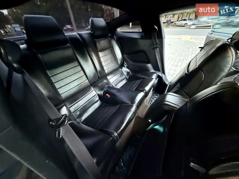 Купе Ford Mustang 2013 в Одесі