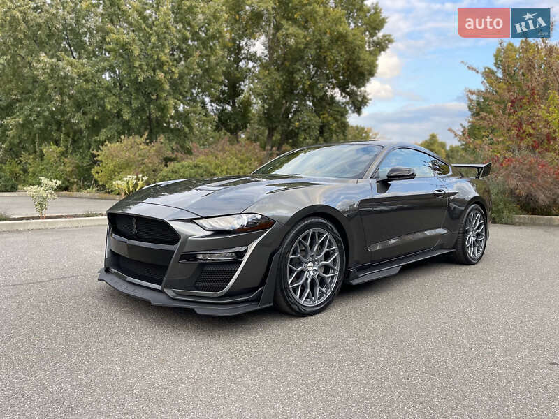 Купе Ford Mustang 2019 в Києві