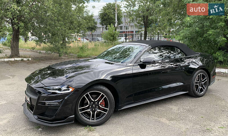 Кабріолет Ford Mustang 2019 в Києві фото 5 Кабріолет Ford Mustang 2019 в Києві