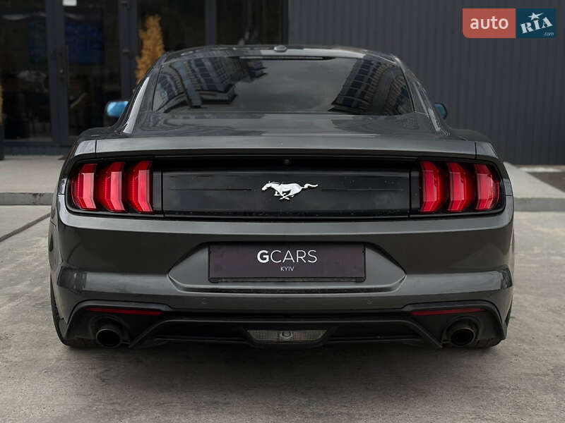 Купе Ford Mustang 2017 в Киеве