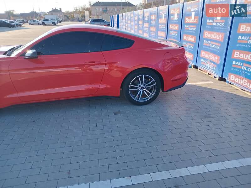 Купе Ford Mustang 2016 в Вінниці