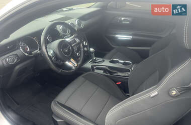 Купе Ford Mustang 2017 в Киеве