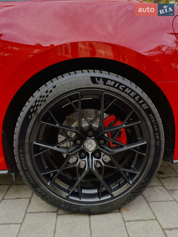 Купе Ford Mustang 2015 в Львове