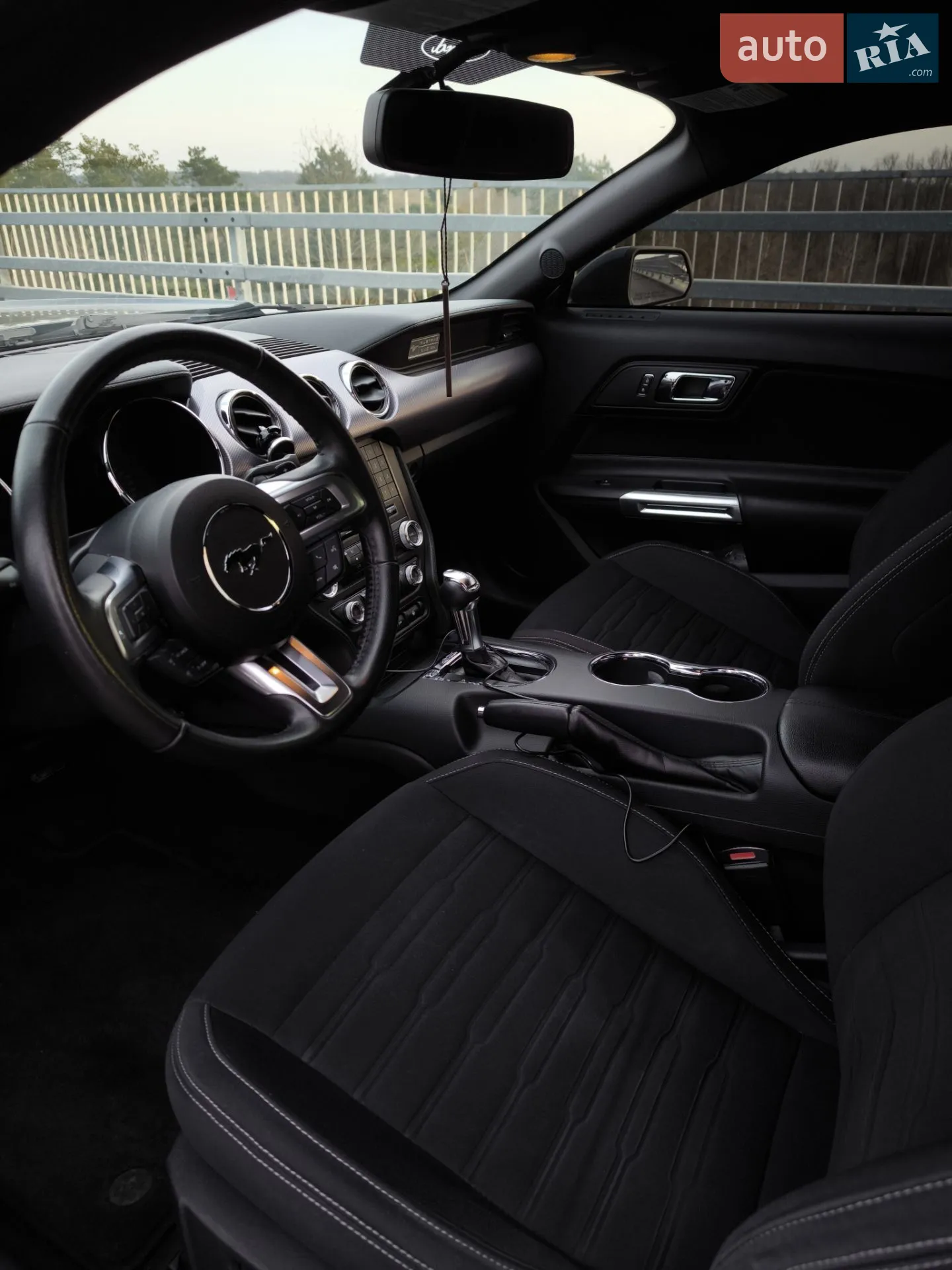 2014 Ford Mustang - мініатюра 13