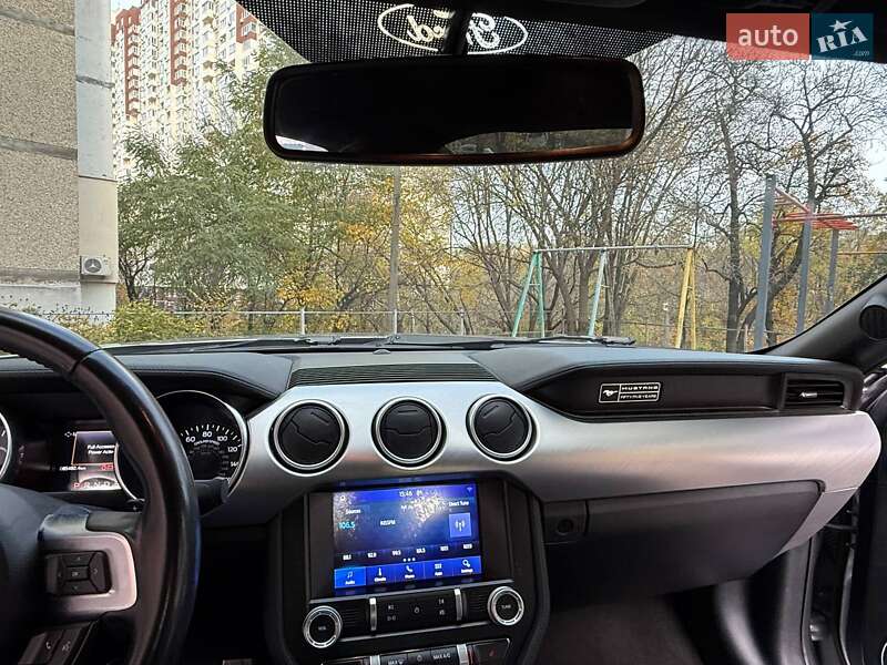 Купе Ford Mustang 2019 в Киеве фото 14 Купе Ford Mustang 2019 в Киеве