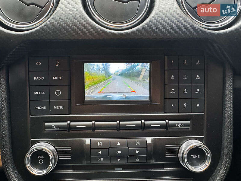 Купе Ford Mustang 2017 в Киеве фото 18 Купе Ford Mustang 2017 в Киеве