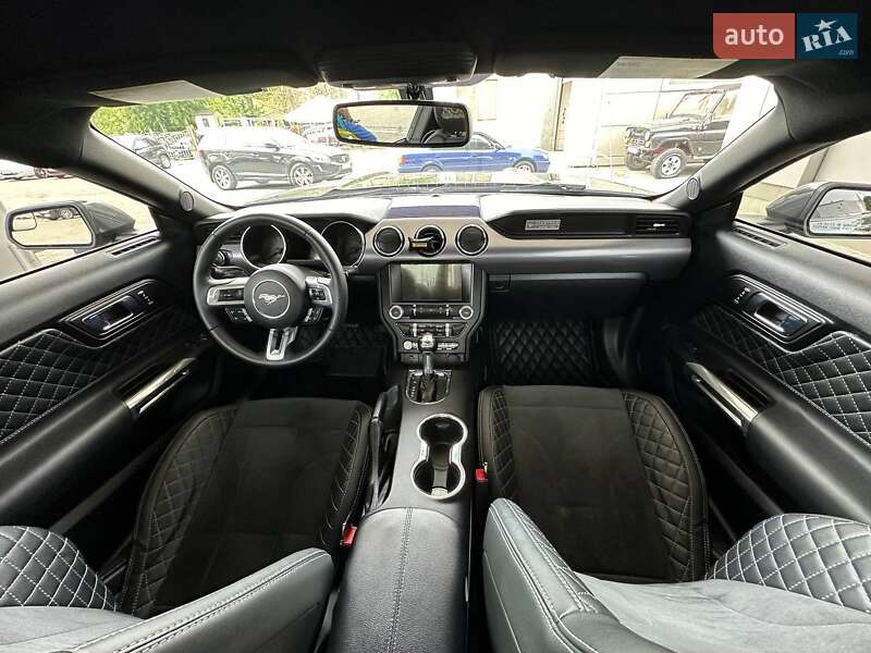 Купе Ford Mustang 2015 в Львові фото 9 Купе Ford Mustang 2015 в Львові