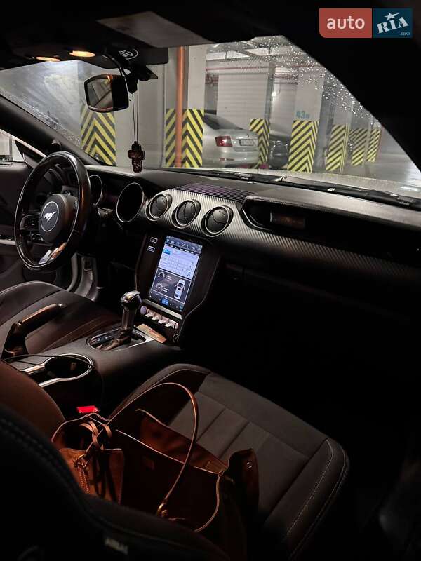 Купе Ford Mustang 2018 в Одесі