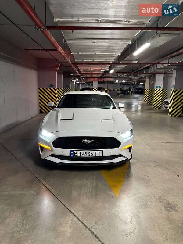 Купе Ford Mustang 2018 в Одесі