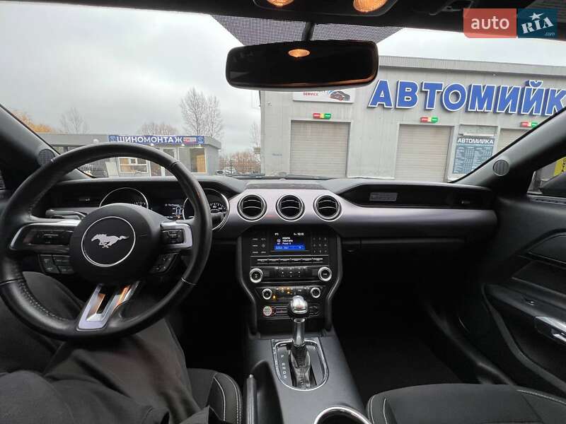 Купе Ford Mustang 2015 в Киеве