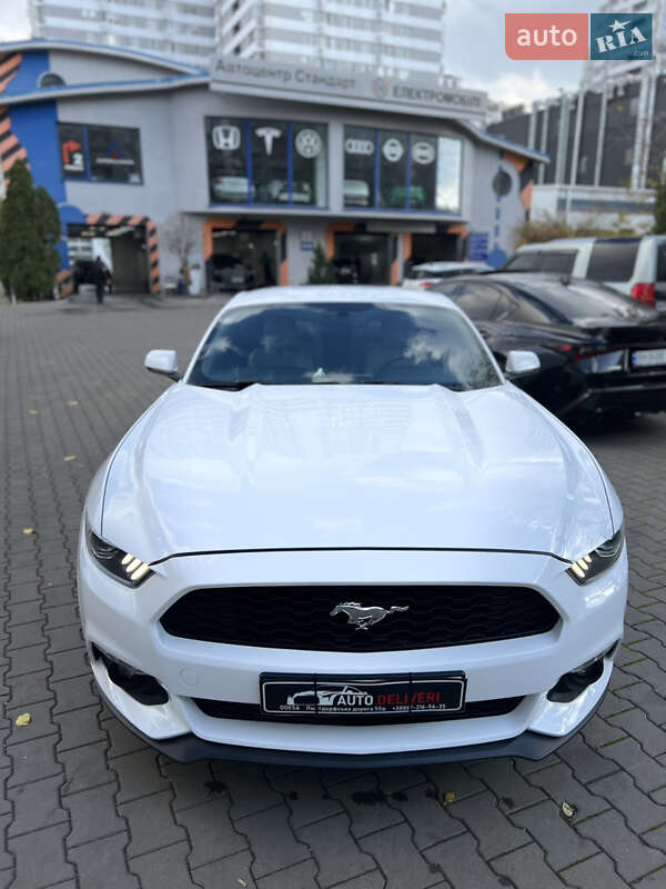 Купе Ford Mustang 2017 в Одесі фото 10 Купе Ford Mustang 2017 в Одесі