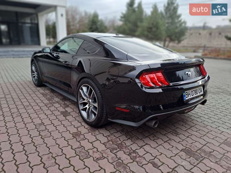 Купе Ford Mustang 2016 в Ивано-Франковске
