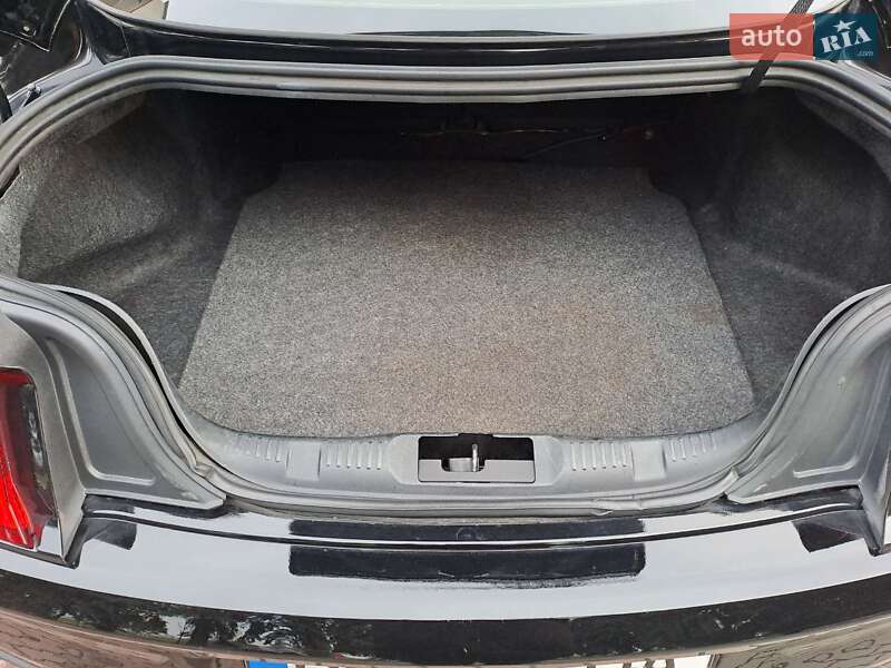 Купе Ford Mustang 2016 в Ивано-Франковске